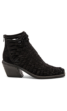 Jeffrey Campbell