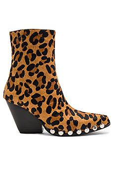 Jeffrey Campbell