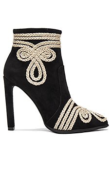Jeffrey Campbell