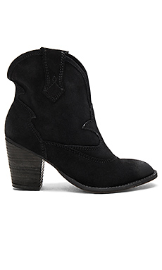 Jeffrey Campbell