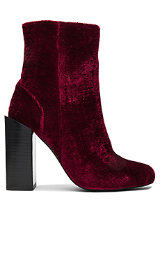 Jeffrey Campbell