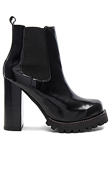 Jeffrey Campbell