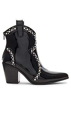 Jeffrey Campbell