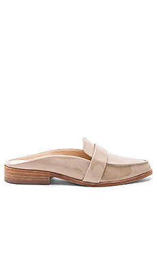 Vince Camuto